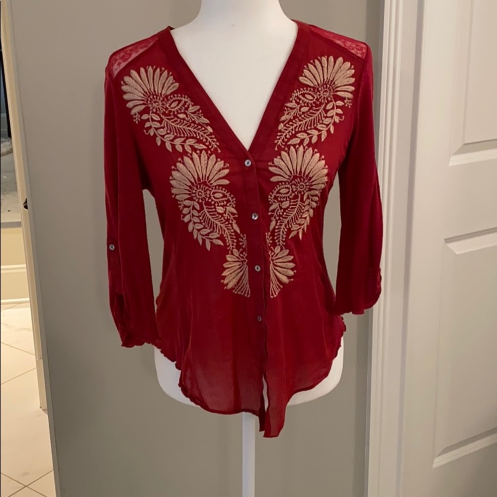 Blouse with embroidery
